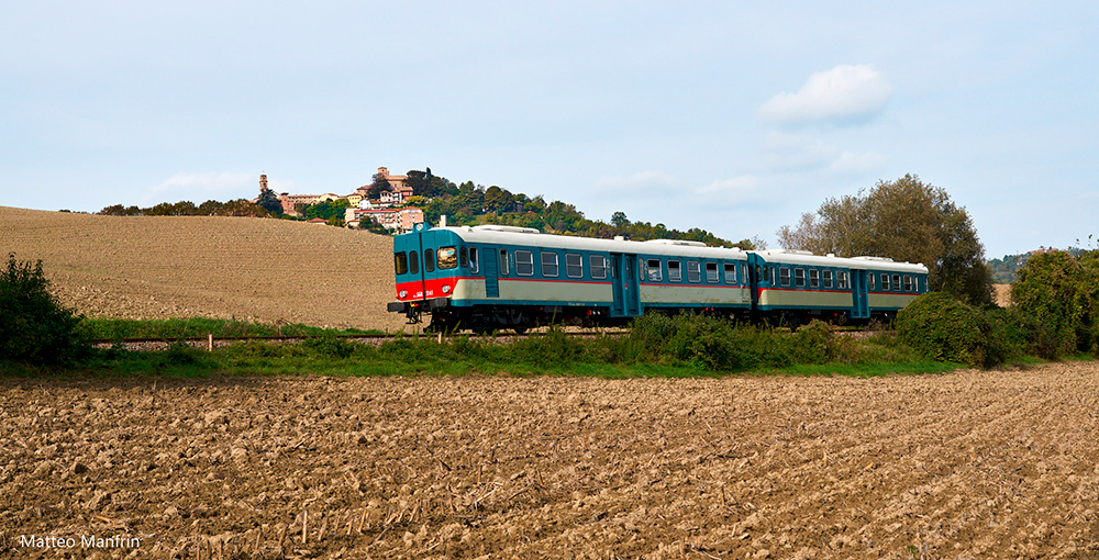 Treno storico nel Monferrato